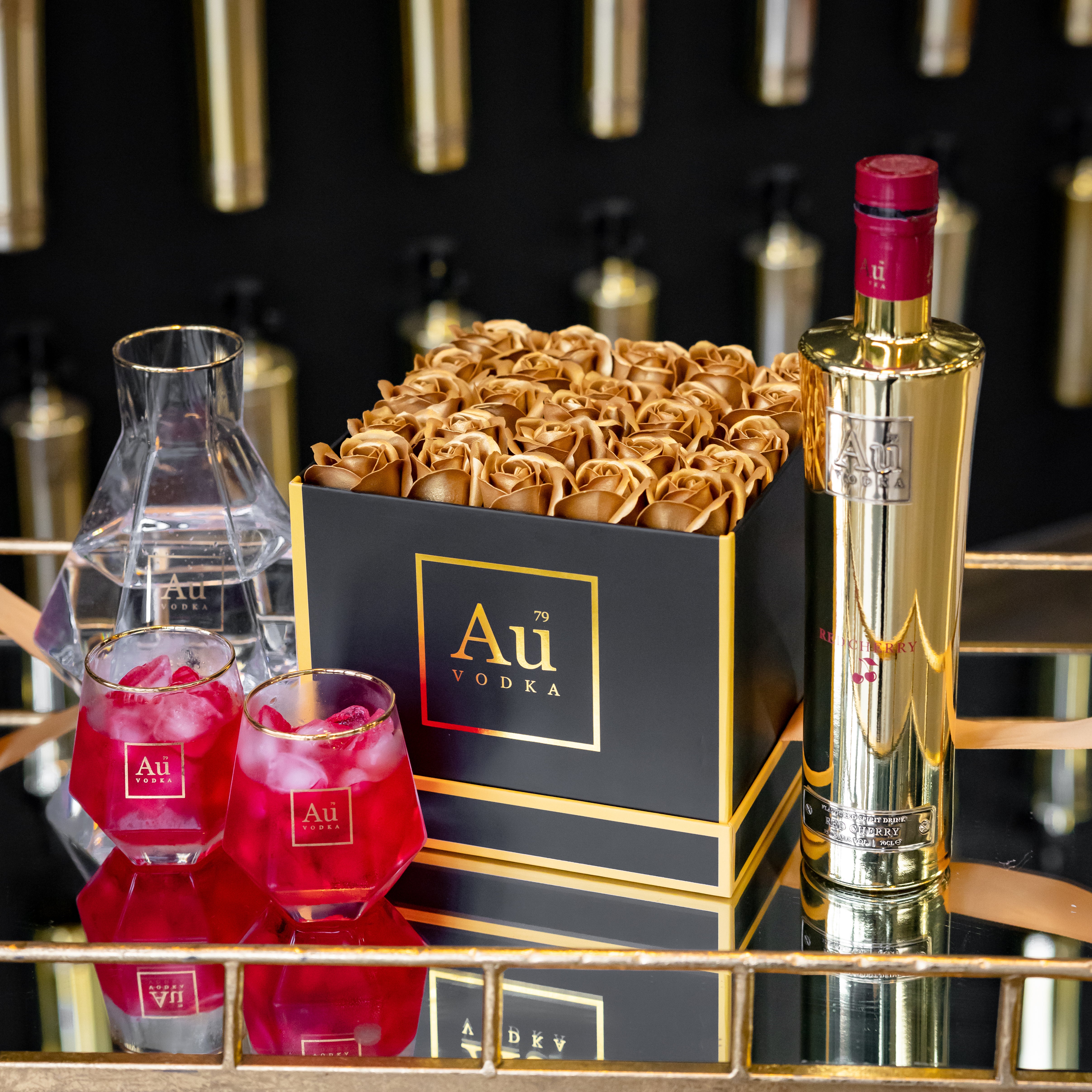 Au Gold Roses Gift Box - Image 5