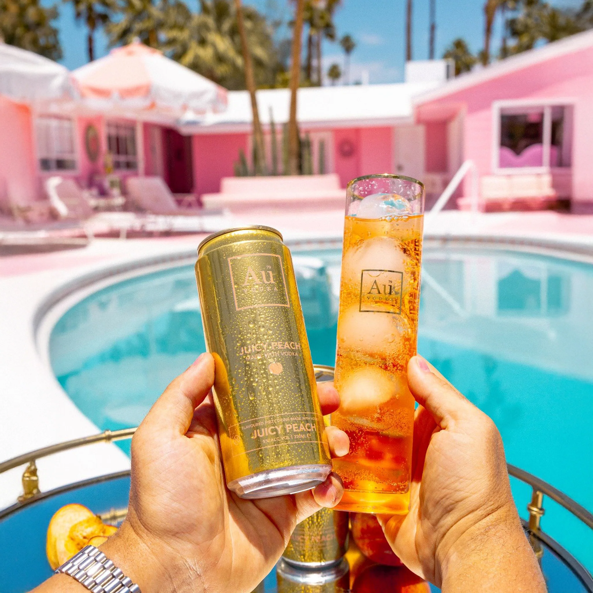 Au Vodka Juicy Peach Cocktail Cans - 24 Pack - Image 9