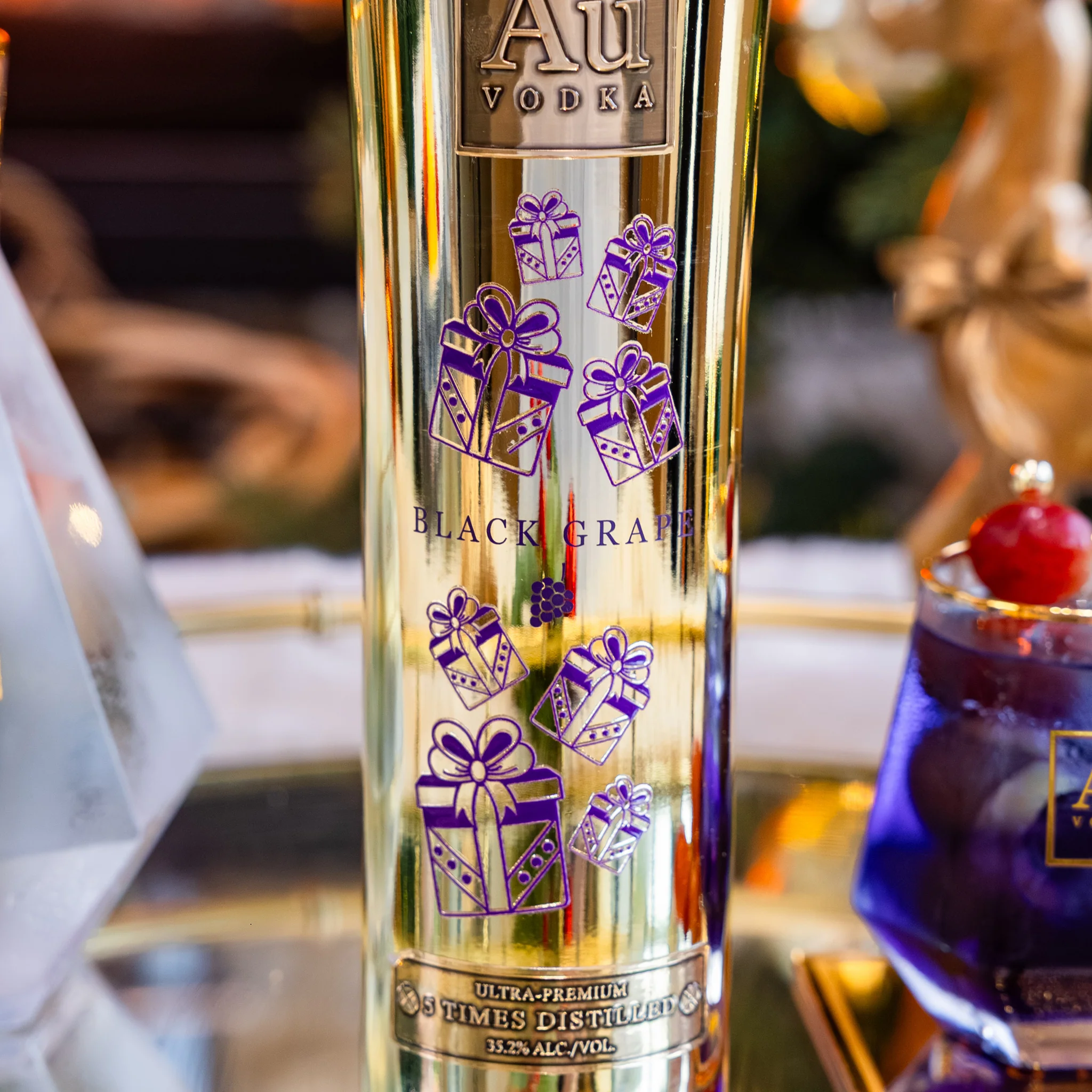 Au Vodka Christmas Edition Black Grape 750ml - Image 3