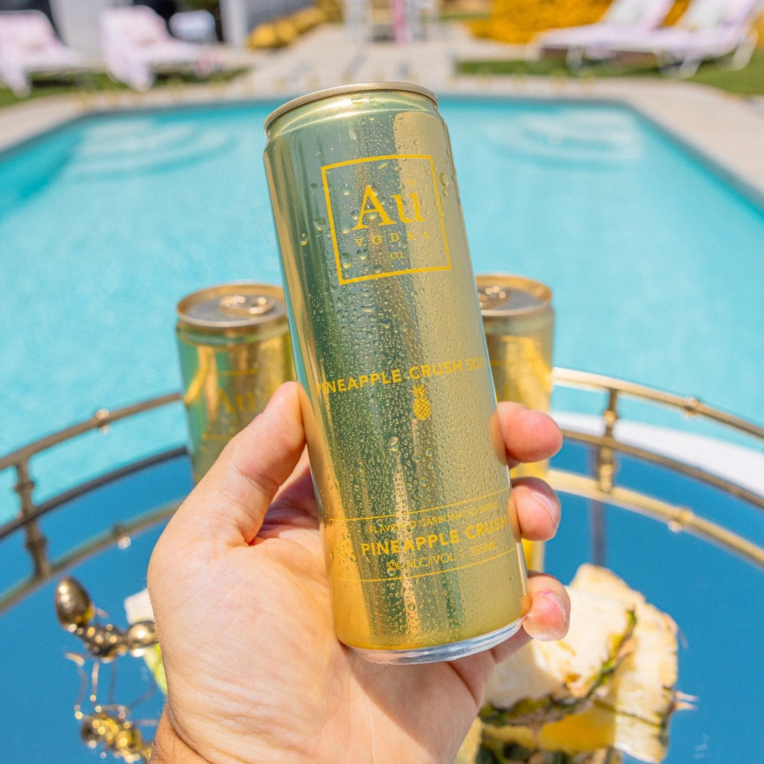 Au Vodka Pineapple Crush Cocktail Cans - 24 Pack - Image 5