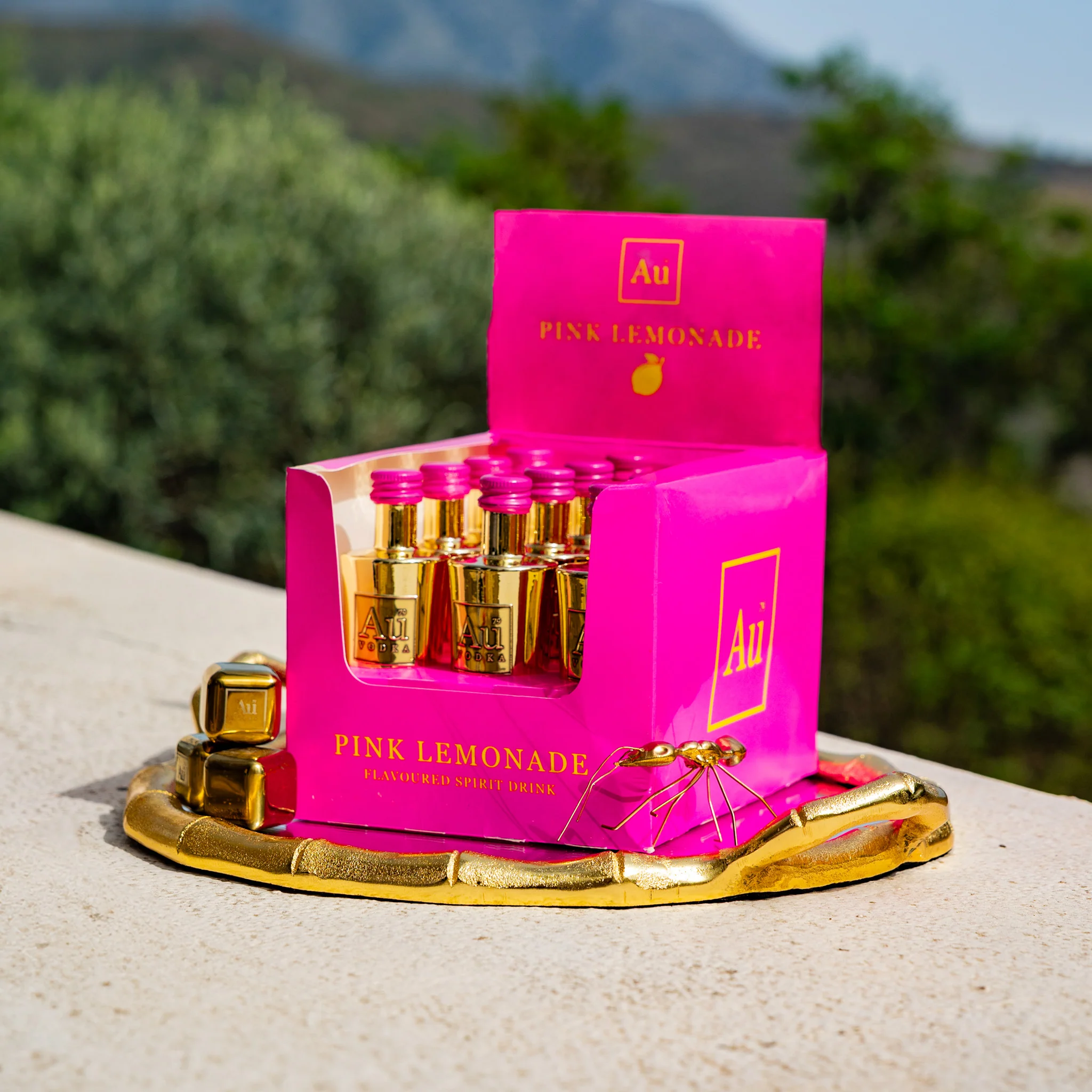 Au Vodka Pink Lemonade Miniature 50ml - Image 2