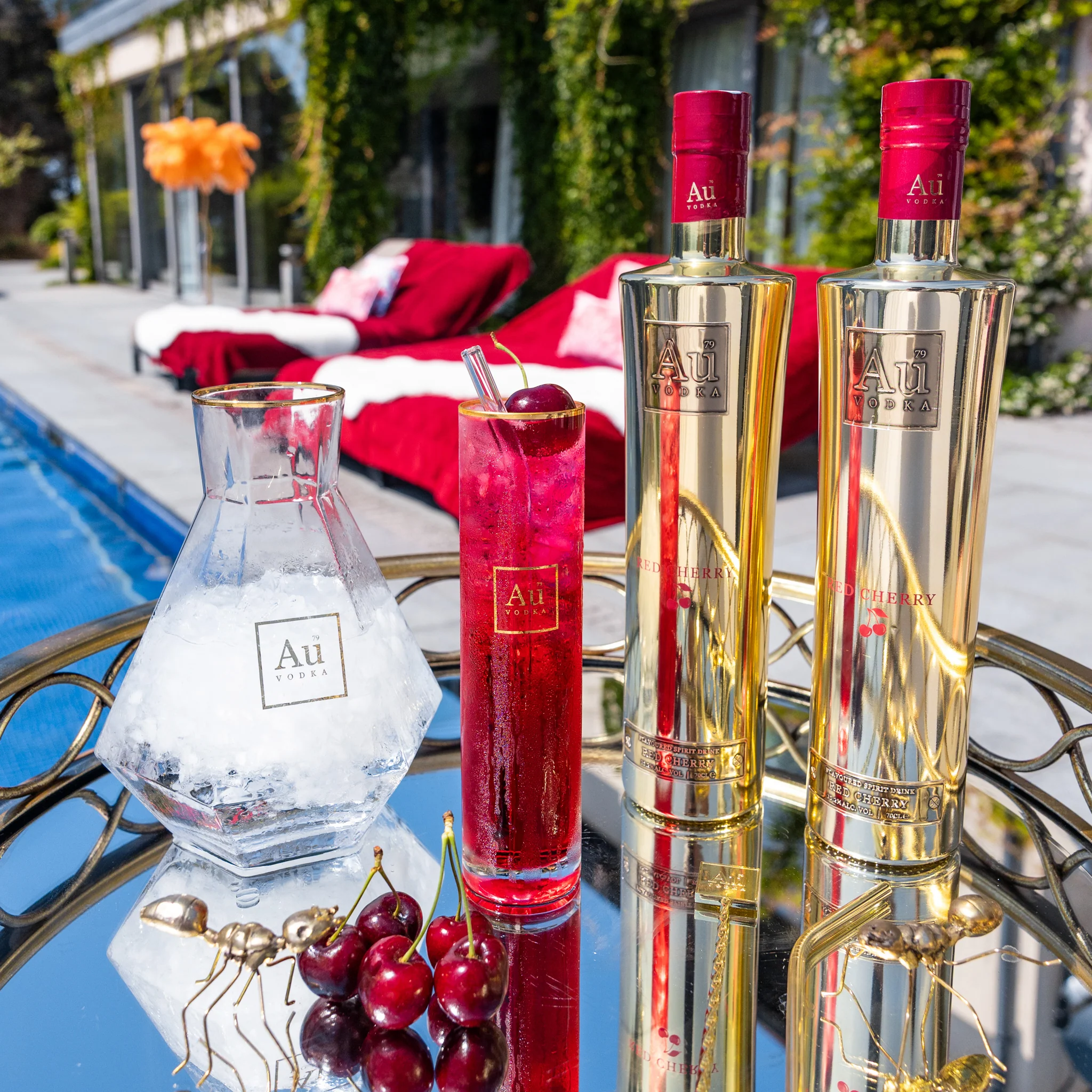 Au Vodka Red Cherry 700ml - Image 4