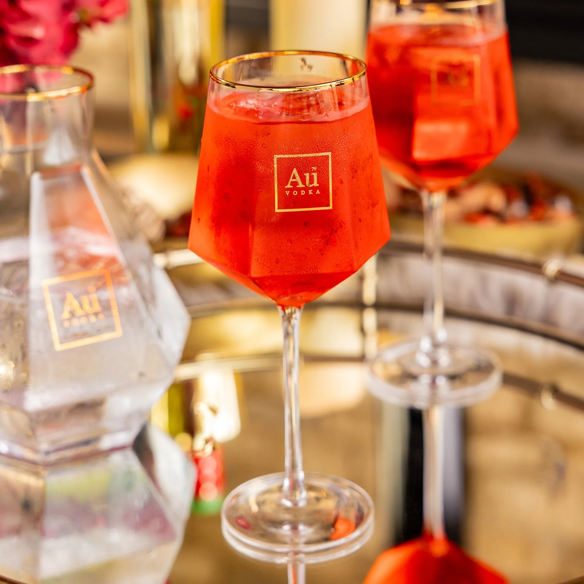 Au Vodka Long Stem Diamond Cut Glass - Image 7